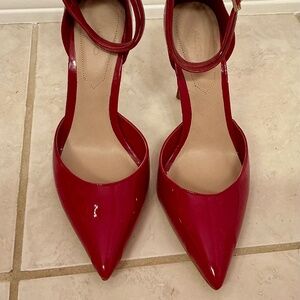 ALDO Red Patent Pointed Toe Ankle Strap Heels - Size 8.5